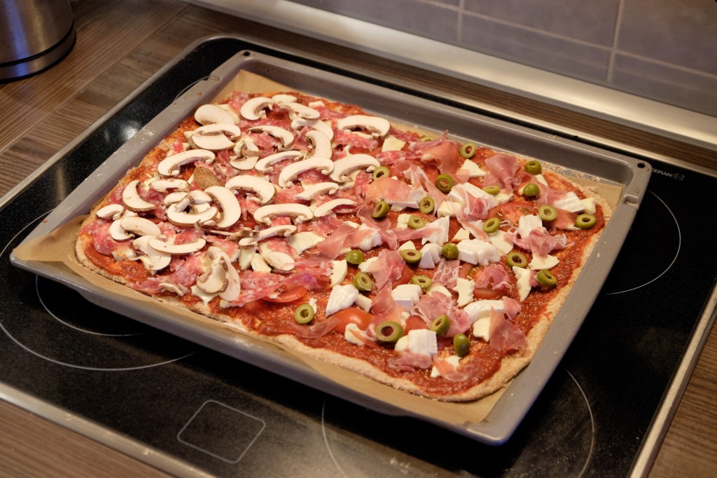 Pizza vor dem Besuch im Ofen