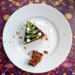 Ein Stück Lebkuchen-Kuchen