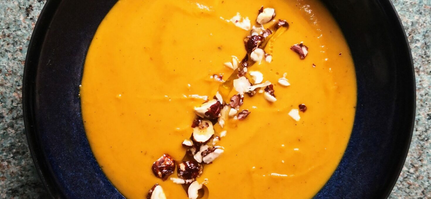 Möhren-Pastinaken-Cremesuppe – Cuisinenbomber